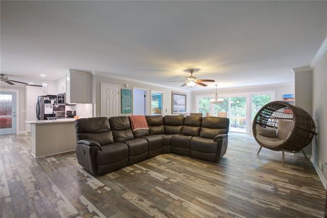 7480 Shadburn Ferry Road, Cumming, GA 30041