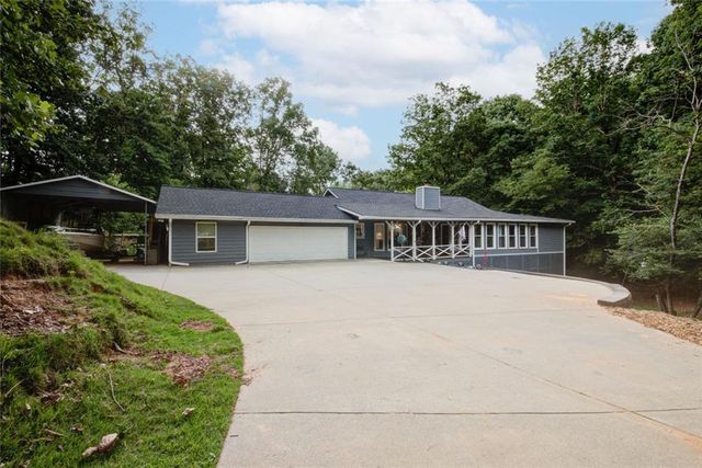 7480 Shadburn Ferry Road, Cumming, GA 30041