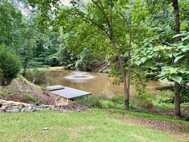 7480 Shadburn Ferry Road, Cumming, GA 30041