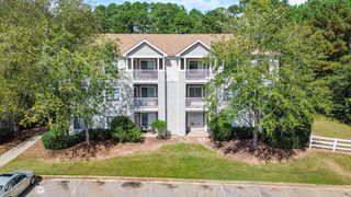 1411 Collegiate Circle 302, Raleigh, NC 27606