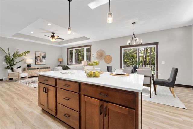 1173 Craven Court, Eau Claire, WI 54703