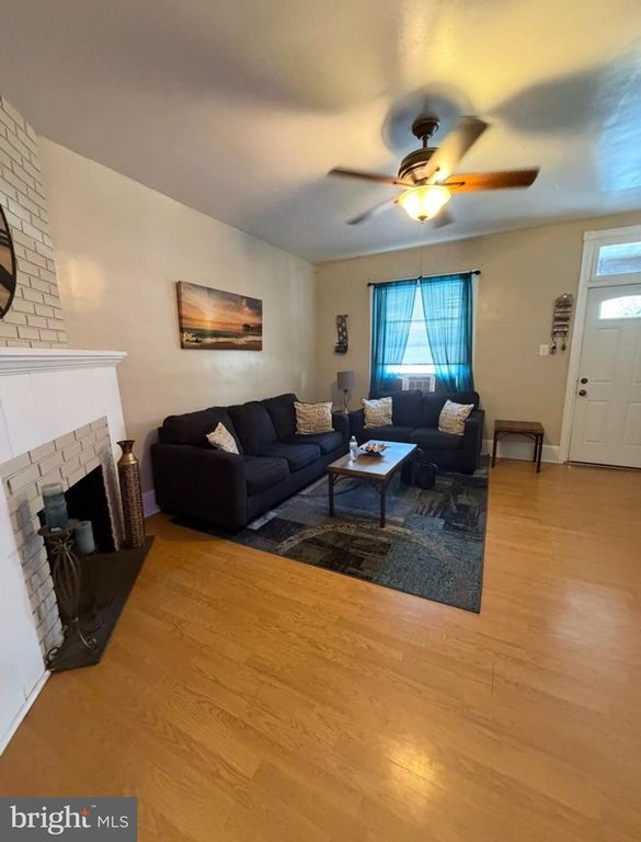 1424 SELLERS ST, PHILADELPHIA, PA 19124 — photo 2