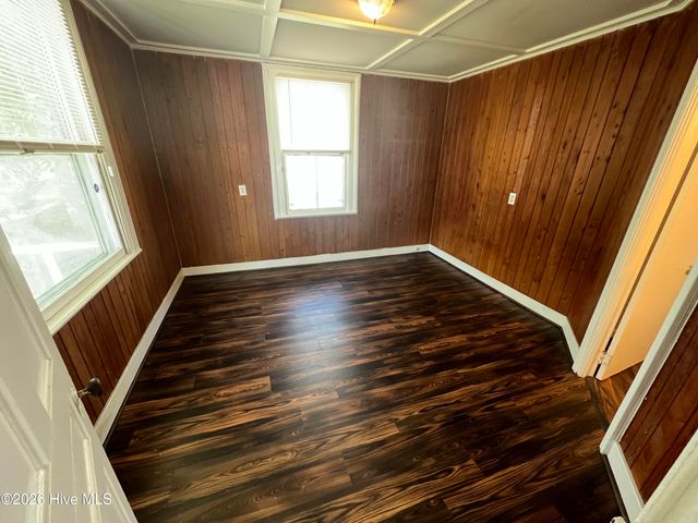 2319 Market Street, Wilmington, NC 28403