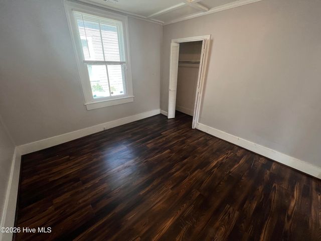 2319 Market Street, Wilmington, NC 28403