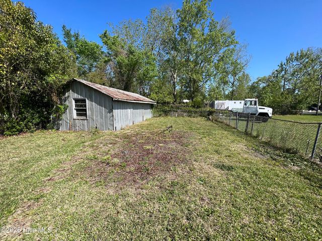 2319 Market Street, Wilmington, NC 28403