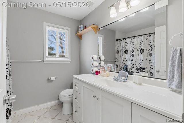 2916 Keeley Court, Waterford Charter Township, MI 48328