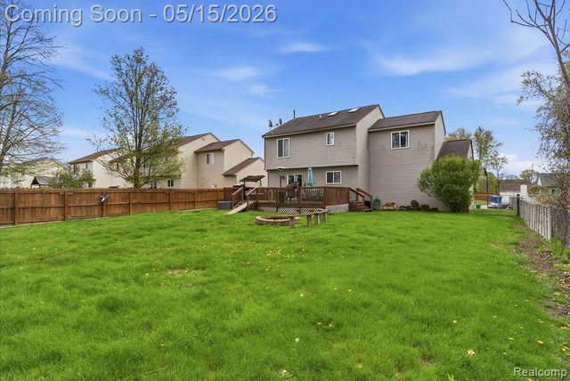 2916 Keeley Court, Waterford Charter Township, MI 48328
