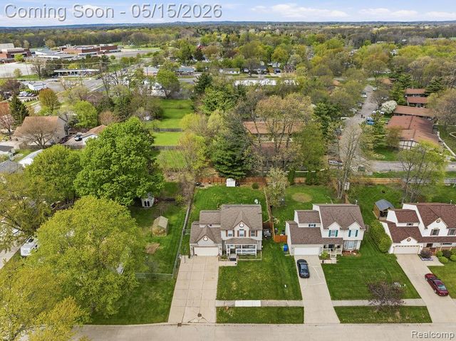 2916 Keeley Court, Waterford Charter Township, MI 48328