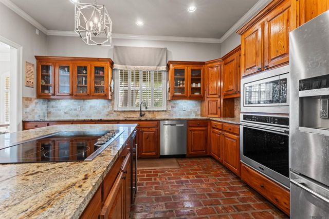 10508 Magnolia Blossom Ave, Greenwell Springs, LA 70739