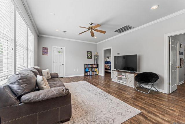 10508 Magnolia Blossom Ave, Greenwell Springs, LA 70739