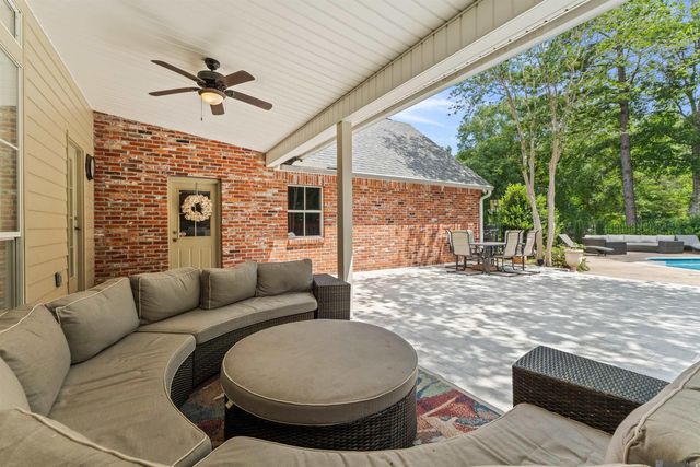 10508 Magnolia Blossom Ave, Greenwell Springs, LA 70739