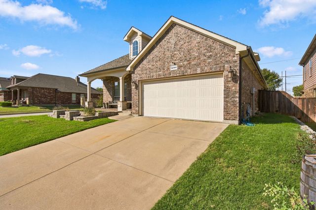 12701 Diamond Peak Drive, Fort Worth, TX 76177
