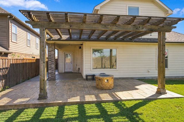 12701 Diamond Peak Drive, Fort Worth, TX 76177