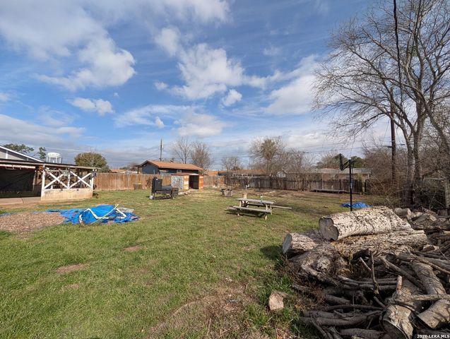 256 Glenbrook, New Braunfels, TX 78130