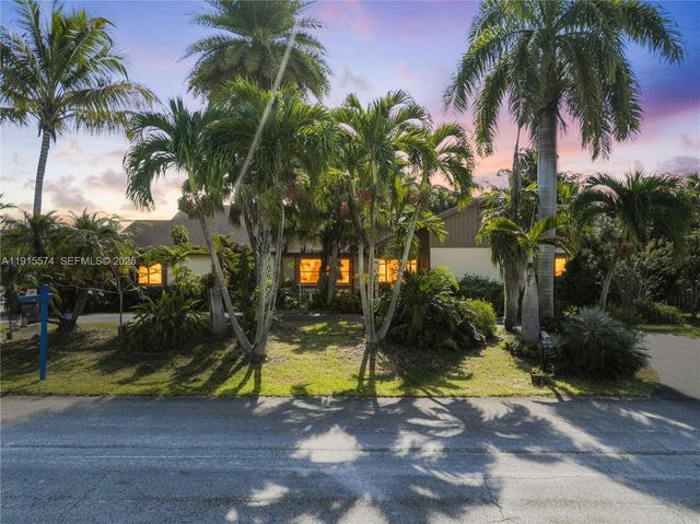 15920 SW 287th St, Homestead, FL 33033