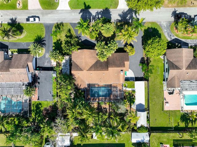 15920 SW 287th St, Homestead, FL 33033