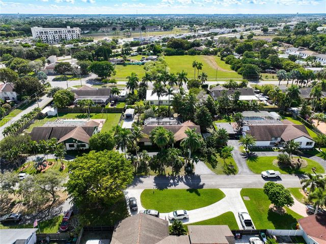 15920 SW 287th St, Homestead, FL 33033