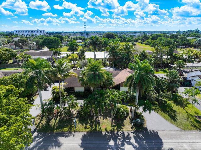15920 SW 287th St, Homestead, FL 33033