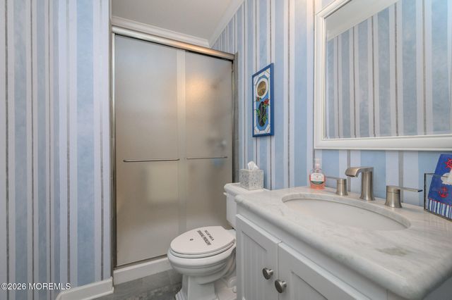 33 Heath Lane, Jackson, NJ 08527