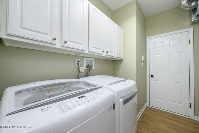 33 Heath Lane, Jackson, NJ 08527