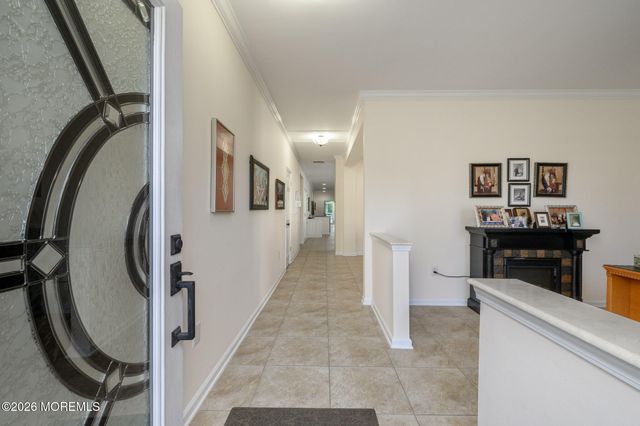 33 Heath Lane, Jackson, NJ 08527