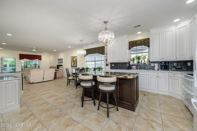 33 Heath Lane, Jackson, NJ 08527