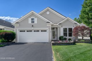 33 Heath Lane, Jackson, NJ 08527