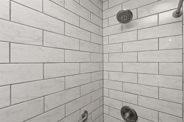 226 S Iowa Street, Colfax, IA 50054