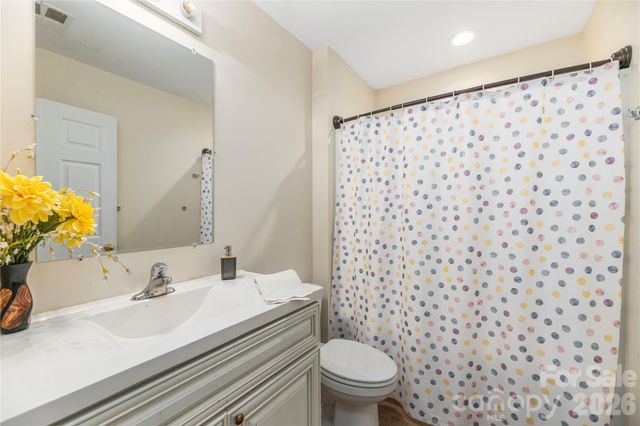 58 League Loop, Waynesville, NC 28786