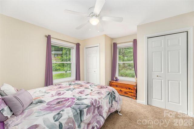 58 League Loop, Waynesville, NC 28786