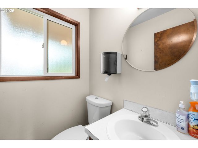 14630 LELAND Rd, Oregon City, OR 97045