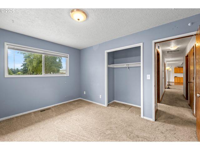 14630 LELAND Rd, Oregon City, OR 97045