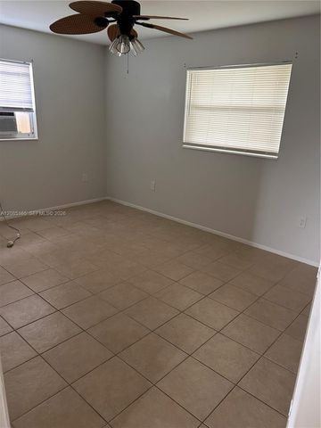 362 Park Lane Drive, North Fort Myers, FL 33917