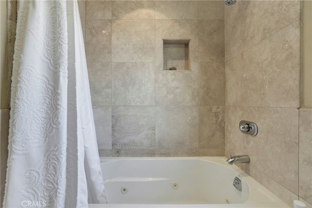 4089 MICHAEL, Los Angeles, CA 90066
