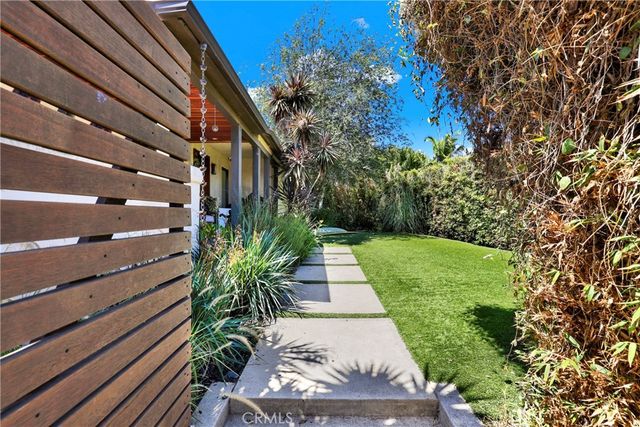 4089 MICHAEL, Los Angeles, CA 90066