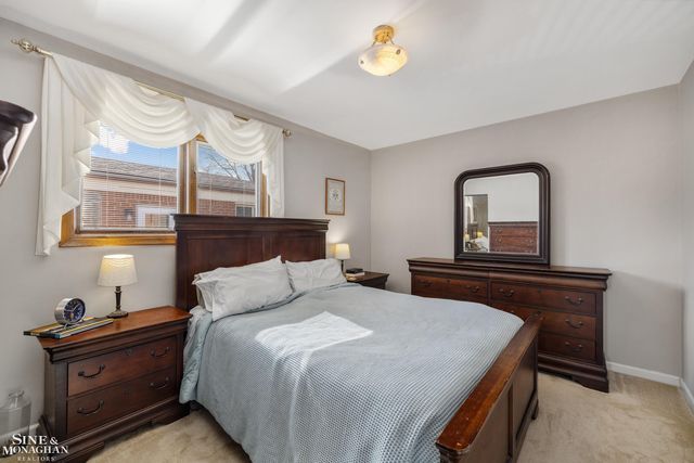 32549 Gloede Drive Drive, Warren, MI 48088