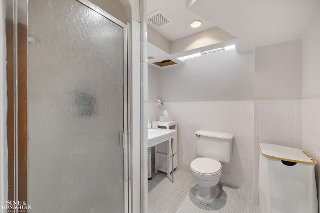 32549 Gloede Drive Drive, Warren, MI 48088