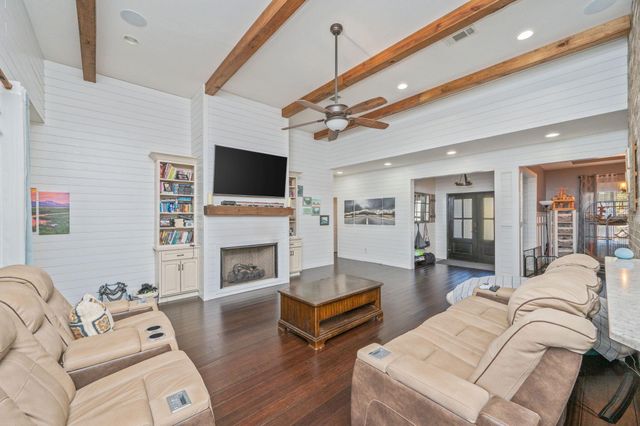 5777 Wildwood Road, Crestview, FL 32536