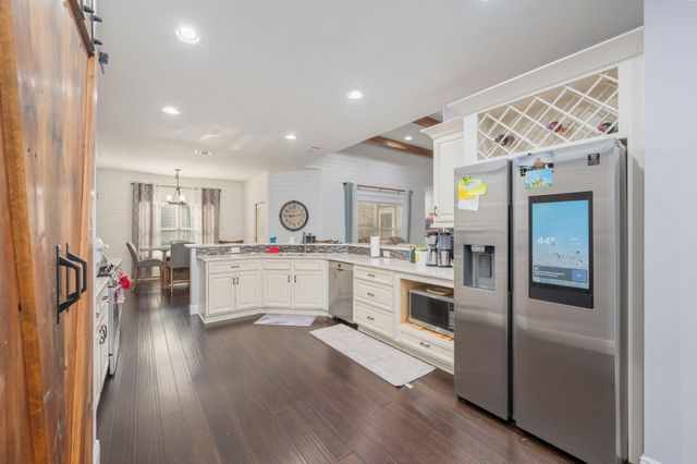 5777 Wildwood Road, Crestview, FL 32536