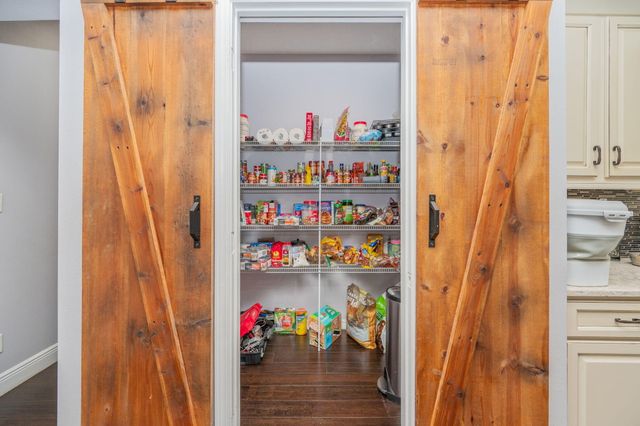 5777 Wildwood Road, Crestview, FL 32536