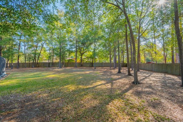 5777 Wildwood Road, Crestview, FL 32536