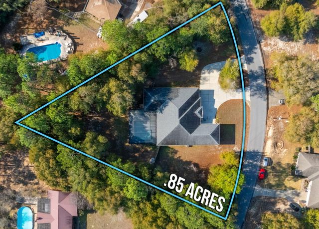 5777 Wildwood Road, Crestview, FL 32536