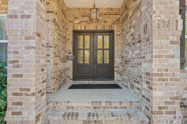 5777 Wildwood Road, Crestview, FL 32536