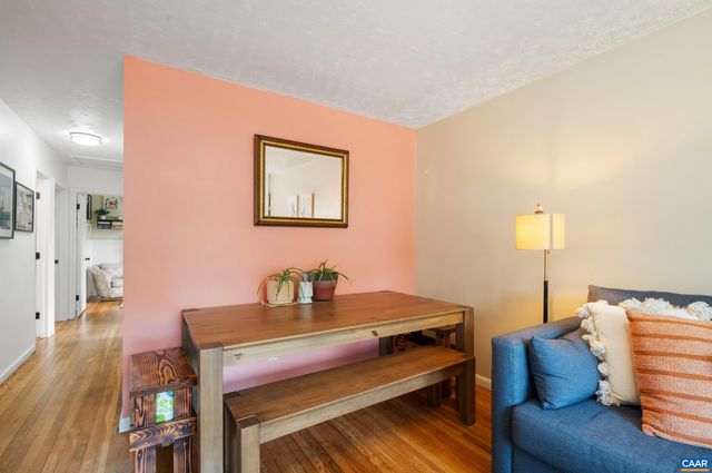 105 HARTMANS MILL RD, Charlottesville, VA 22902