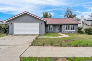 2808 Riverview Dr, Madera, CA 93637