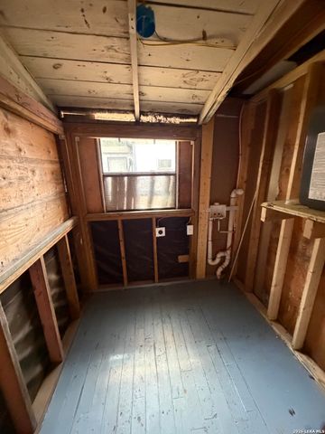 2429 Potosi, San Antonio, TX 78207