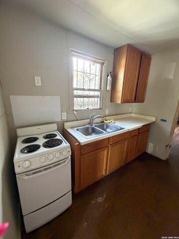 2429 Potosi, San Antonio, TX 78207