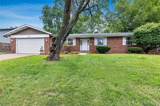 33 Mar Jacques Drive, Swansea, IL 62226