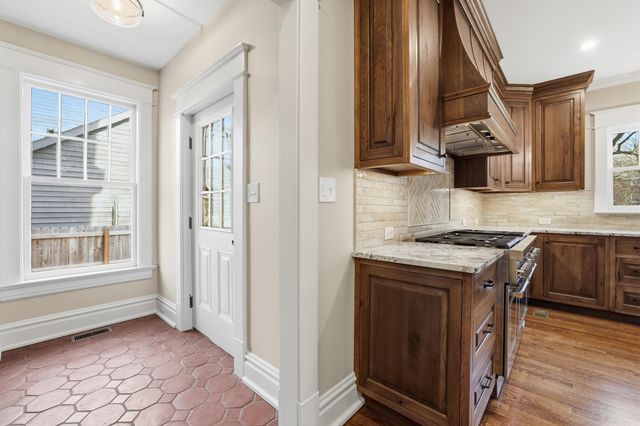 236 Clay Avenue, Lexington, KY 40502