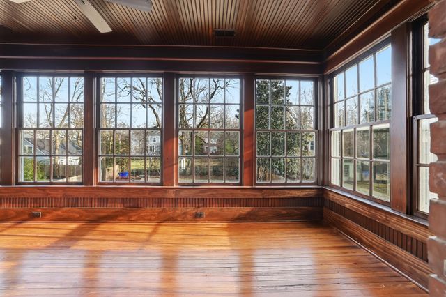 236 Clay Avenue, Lexington, KY 40502